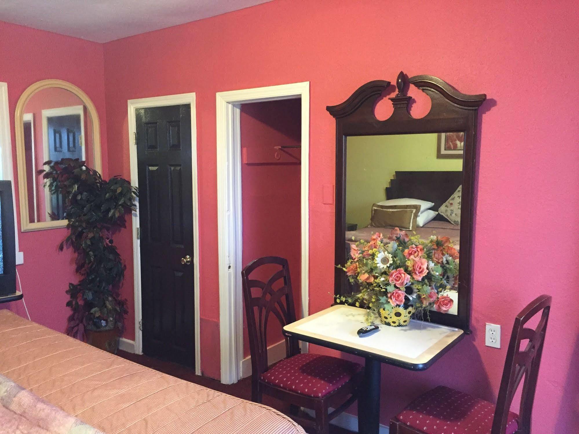 Destiny Inn Pleasantville Extérieur photo